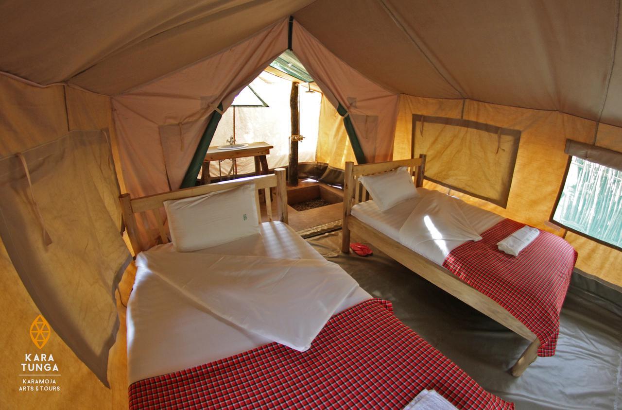 Kara-Tunga Safari Camp Bed & Breakfast Moroto Eksteriør bilde